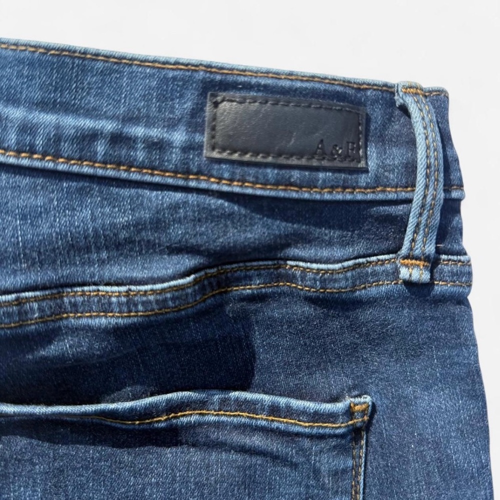 Abercrombie & Fitch Women's Mid-rise skinny Jeans size 12
